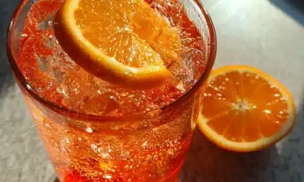 Aperol Spritz Recipe: A Refreshing Cocktail in 5 Minutes
