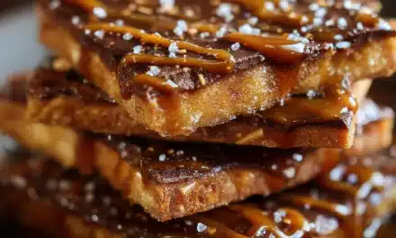 Churro Saltine Toffee: A Quick and Irresistible Treat