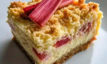 Rhubarb Cheesecake Squares: An Irresistible Springtime Treat