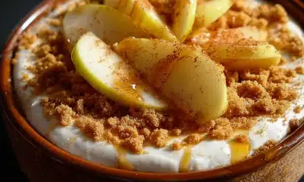Cottage Cheese Apple Pie Bowl: A Quick and Easy Delight