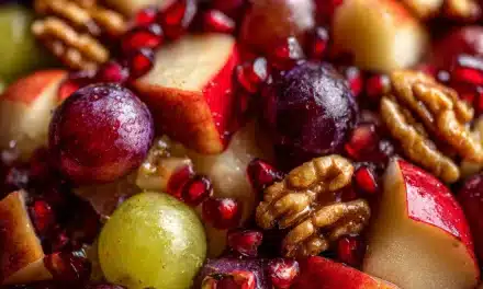 Scrumptious Fall Fruit Salad Recipe: A 5-Minute Delight