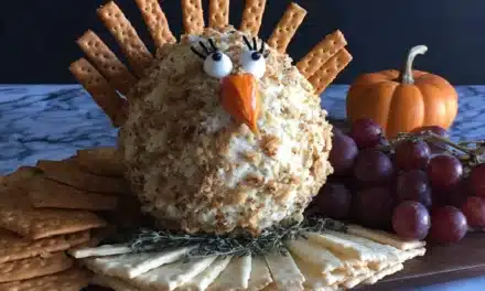 Thanksgiving Turkey Cheese Ball – A Crowd-Pleasing Delight