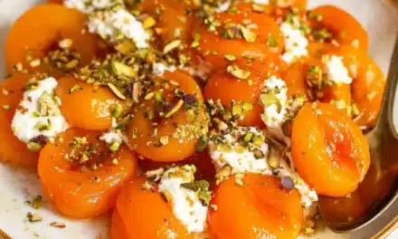 Classic Turkish Poached Apricots with Ricotta: A Delightful 5-Minute Dessert