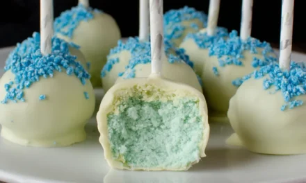 Glacier Blue Velvet Cake Pops – A Comforting Treat in Just 10 Minutes