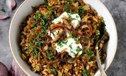 Mujadara: Lebanese Lentils and Rice – A Flavorful and Easy Vegetarian Dish
